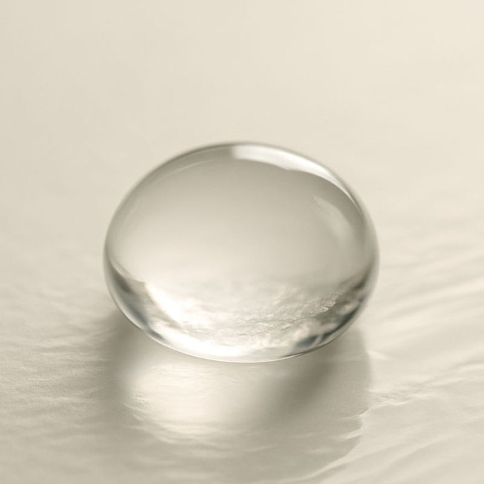 Niacinamide serum drop in Australian skincare, brightening ingredient that evens tone and strengthens skin barrier