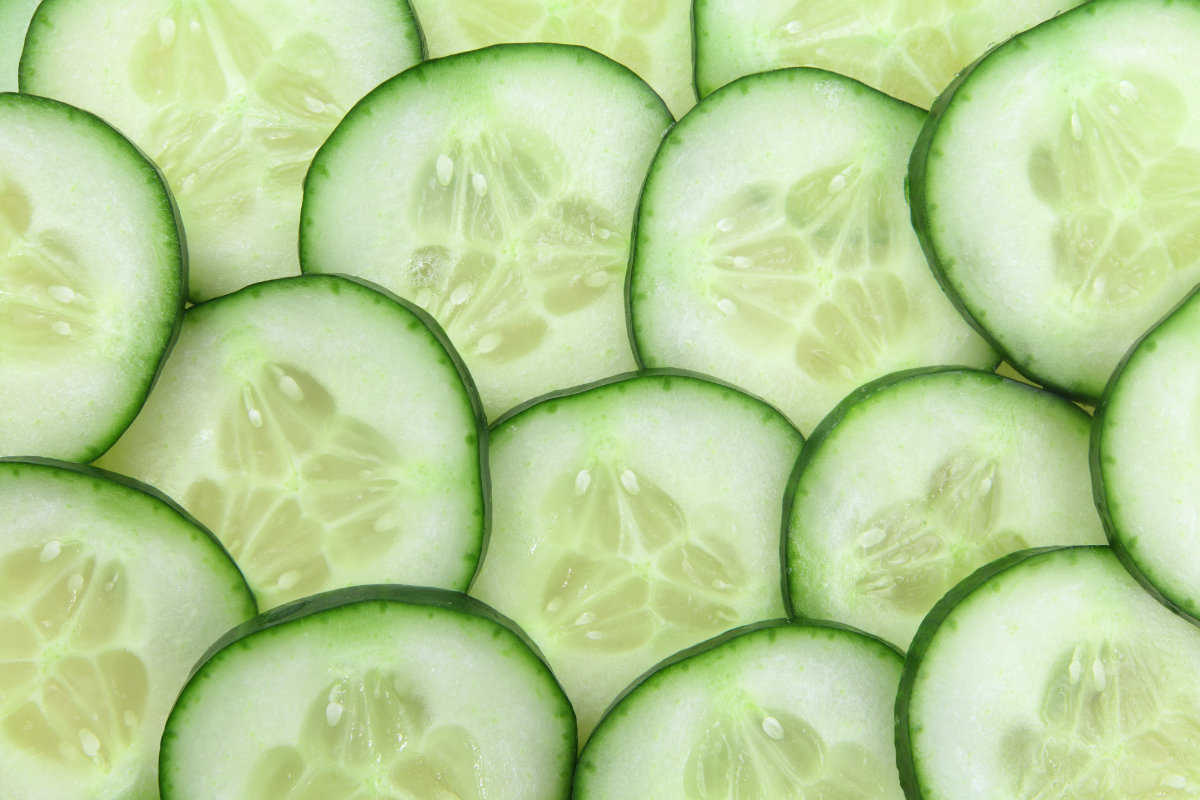 Why you should add cucumber to your skincare routine right now - REMAKE